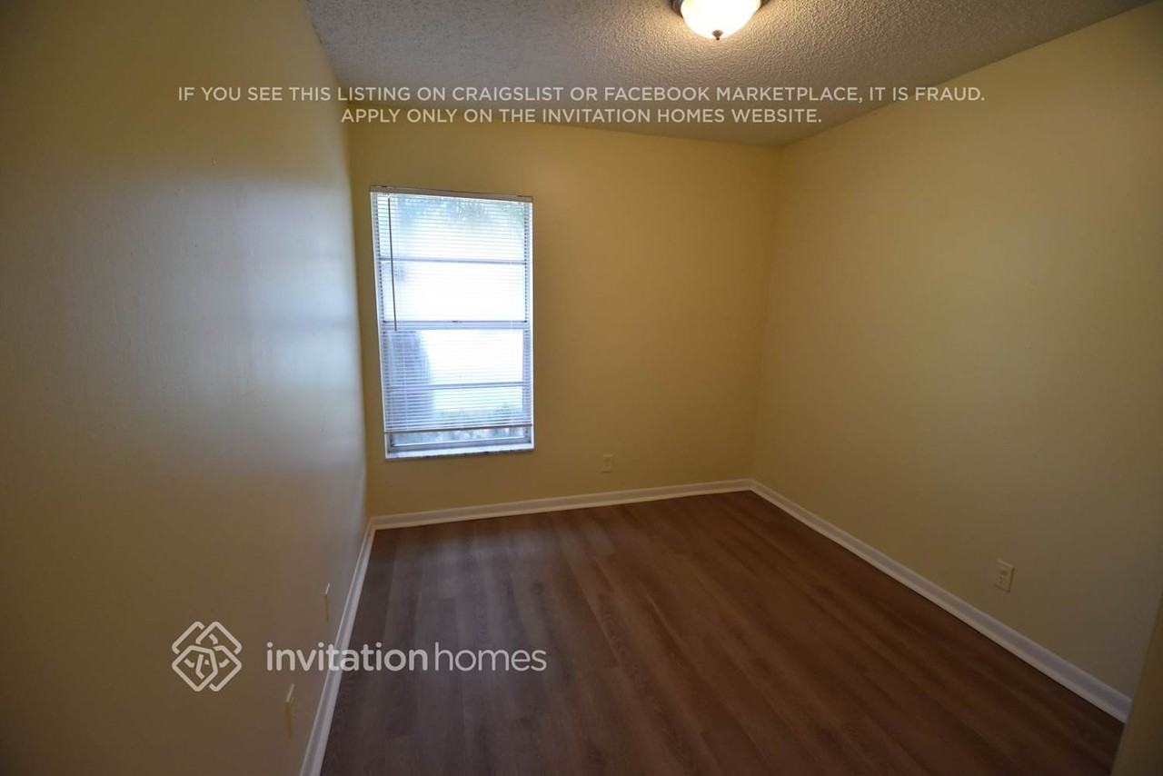 1185 Nw 90th Ln - Photo 5 of 15