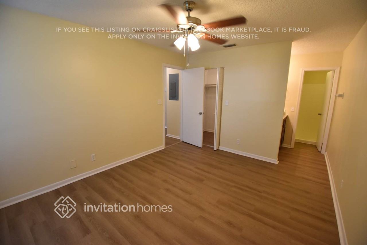 1185 Nw 90th Ln - Photo 6 of 15
