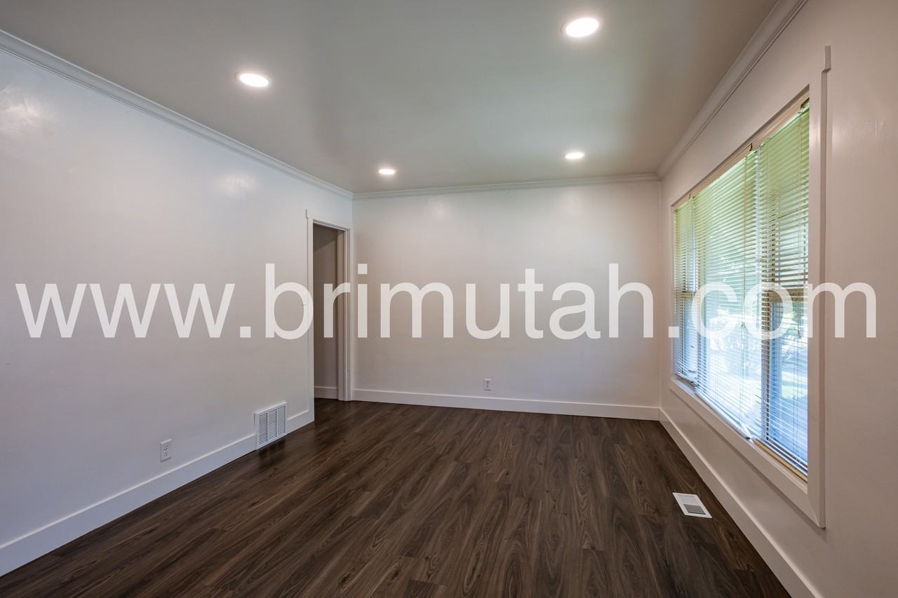 1189 S 1100 E #1189 - Photo 3 of 27