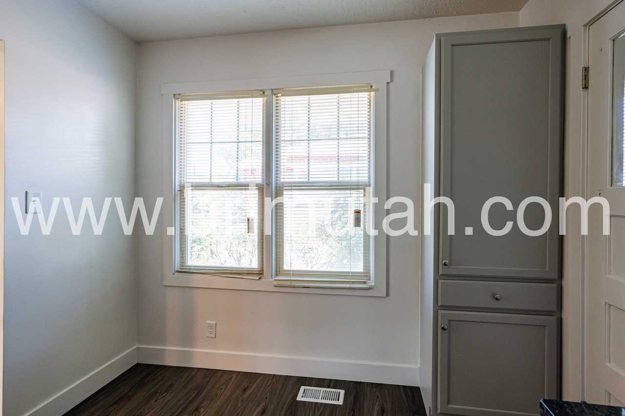 1189 S 1100 E #1189 - Photo 5 of 27