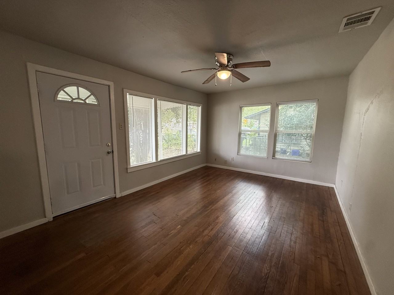 300 Mill St #1 - Photo 6 of 18