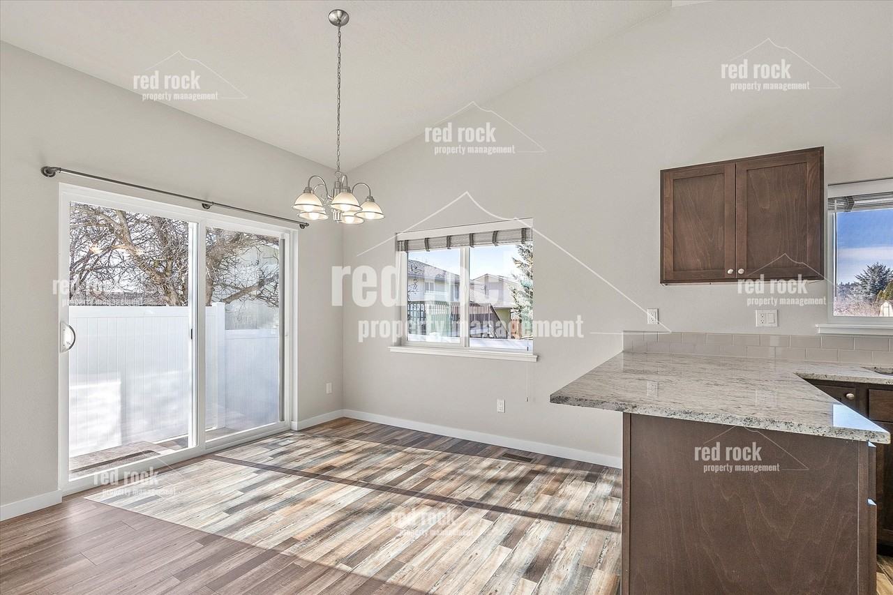 4303 N Bolivar Rd #1 - Photo 4 of 18
