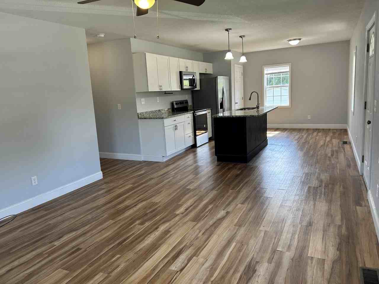 517 Sherwood Ave #1 - Photo 4 of 15