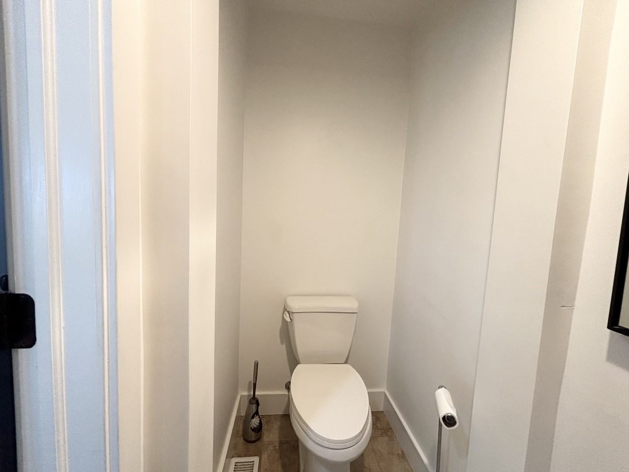 77 E Hillside Ave #1 - Photo 6 of 30