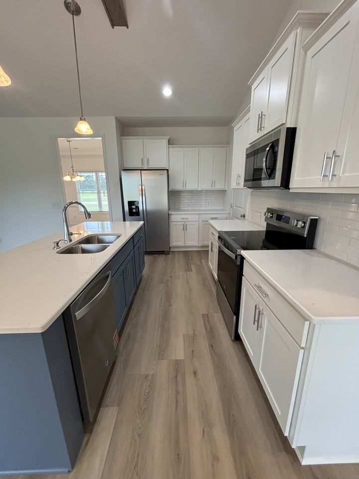 200 Budd Godwin Ln #1 - Photo 4 of 20