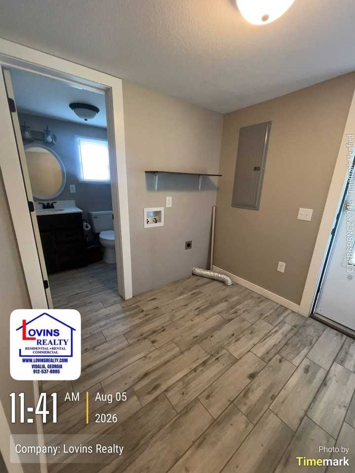 4082 Cedar Crossing Vidalia Rd #1 - Photo 5 of 10