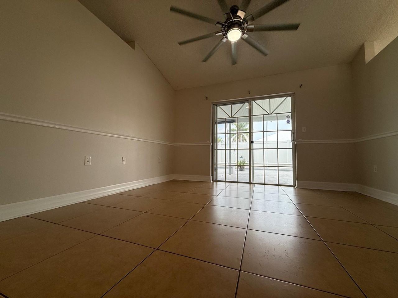 2531 Sage Dr #1 - Photo 6 of 21