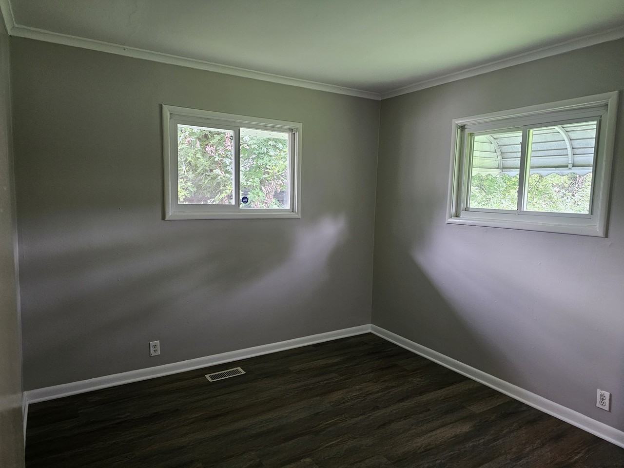 1999 Woodland Ave #1 - Photo 6 of 8