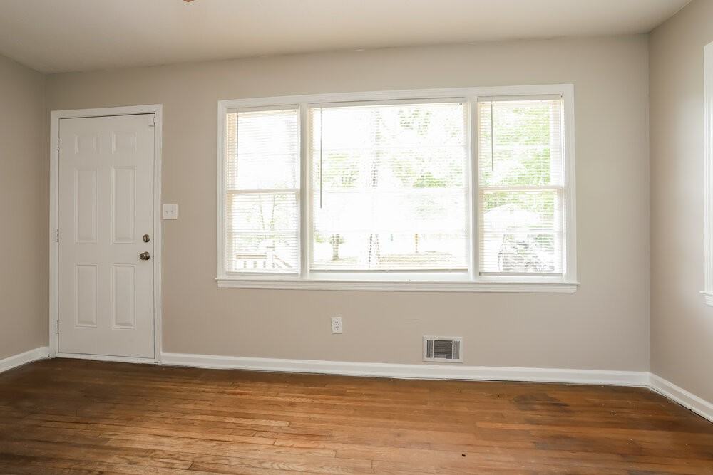 1965 Venesa Cir - Photo 4 of 23