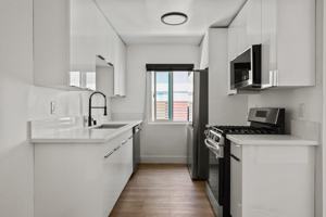 featured image of 2034 South Garth Avenue #2
