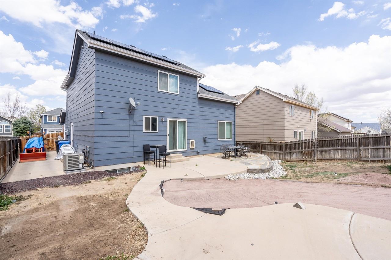 857 Regent Ct #1 - Photo 5 of 23