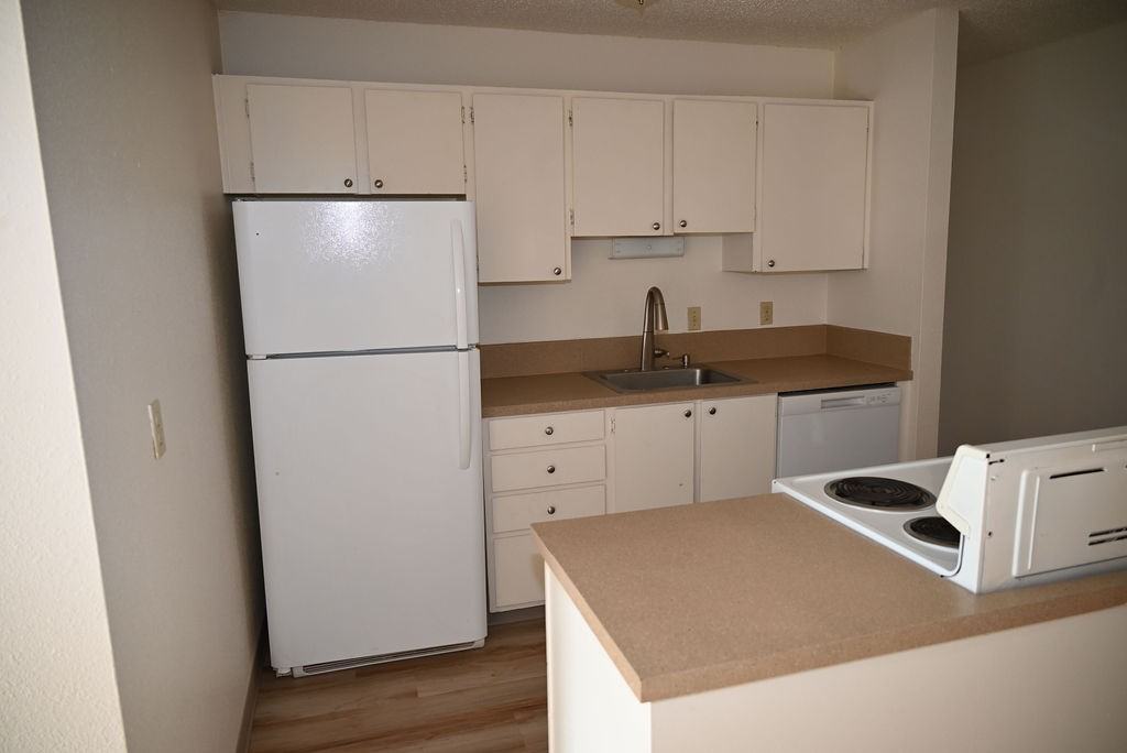 2301 Se Courtney Ave #2301-9 - Photo 3 of 10
