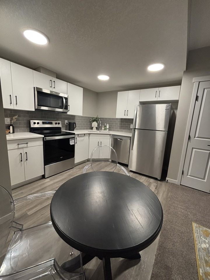 2 Bedroom Lower Unit in Mahogany w Lake Access! - Photo 3 of 15