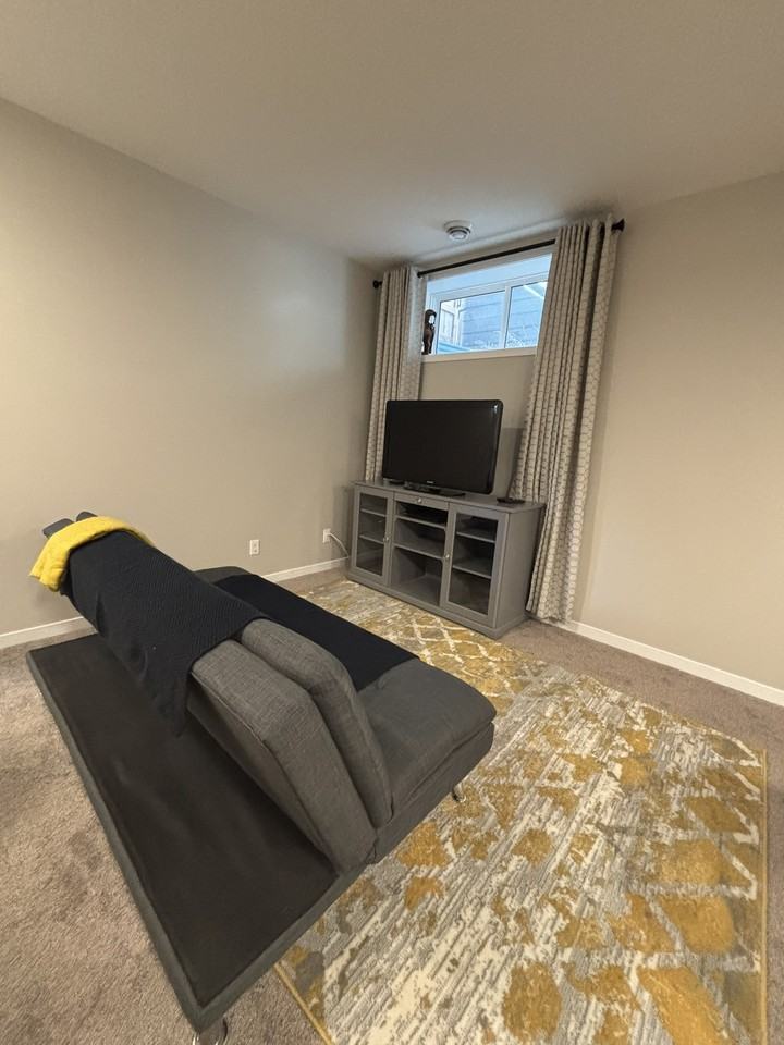 2 Bedroom Lower Unit in Mahogany w Lake Access! - Photo 5 of 15