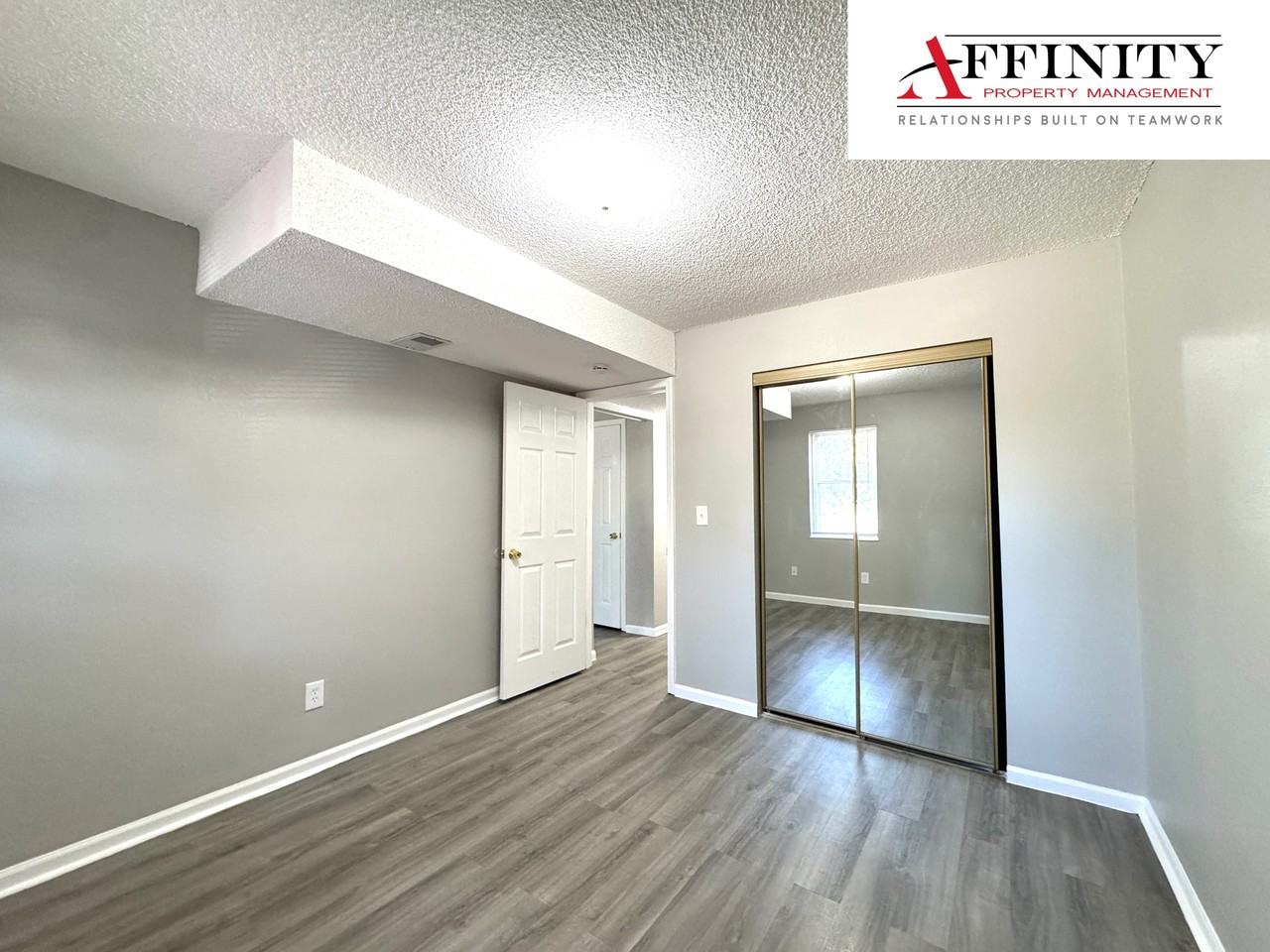 11423 E 71st St #11427 - Photo 7 of 12