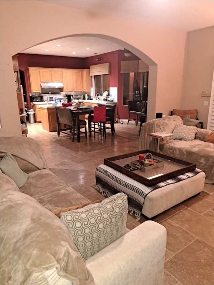 West 40th Street - Photo 4 of 12