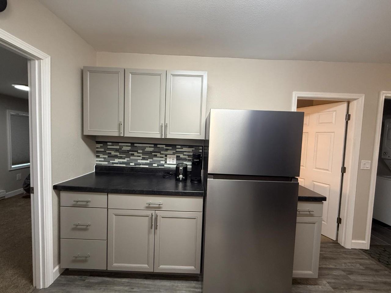 108 Quincy St - Photo 6 of 12