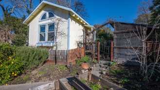 2434 Humboldt St - Photo 1 of 1