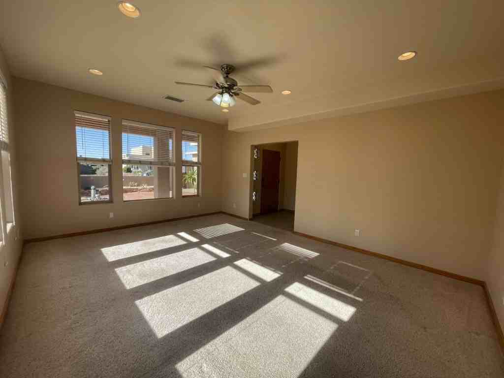 6809 Chapingo Rd Ne #1 - Photo 6 of 40