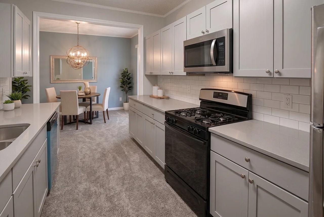 394 Northdale Rd - Photo 3 of 23