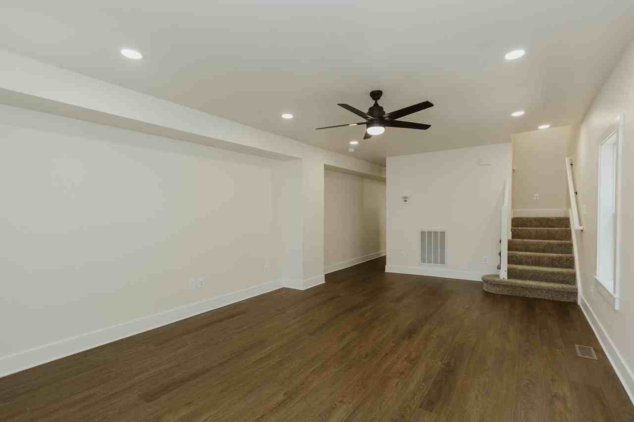 216 S Georgia Ave #1 - Photo 3 of 29