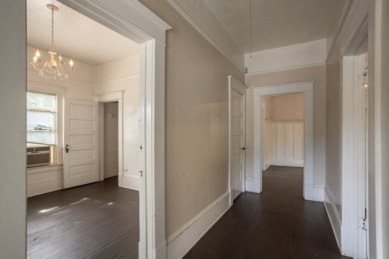 278 Humboldt Ave #1 - Photo 5 of 15