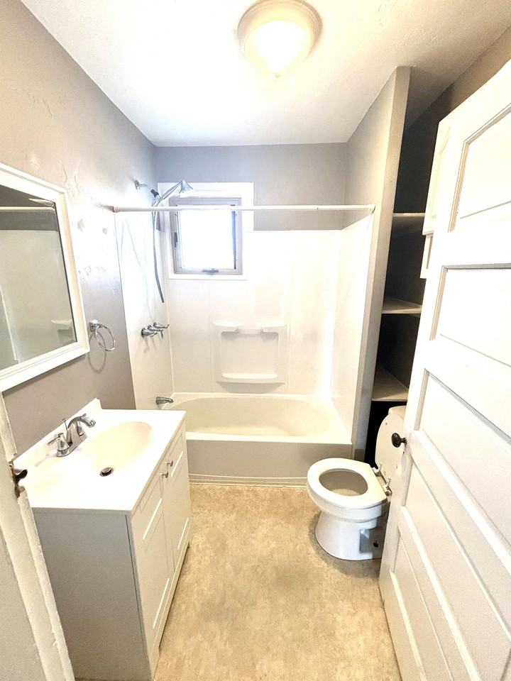 609 George St #1 - Photo 6 of 11