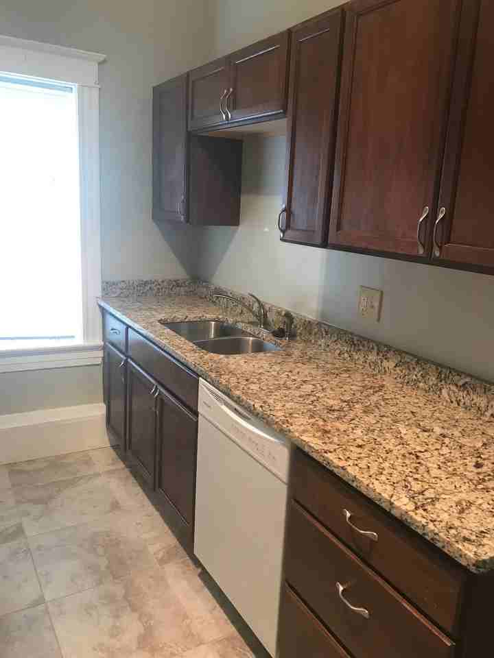 6009 Waterman Blvd #6009A - Photo 4 of 36