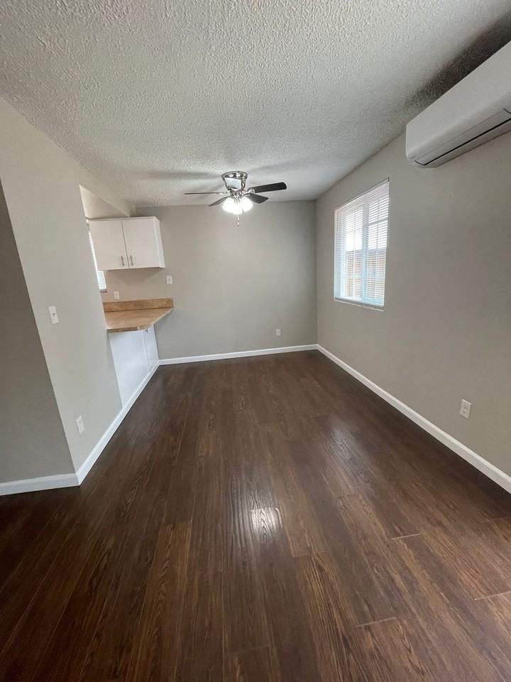 Albany Meadows Apartments - Photo 6 of 36