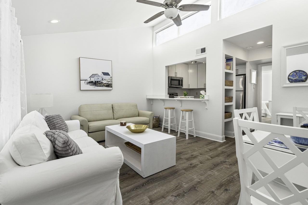 1765 Coliseum St #1 - Photo 7 of 19