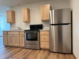 featured image of 1358 Bayberry Ln #212