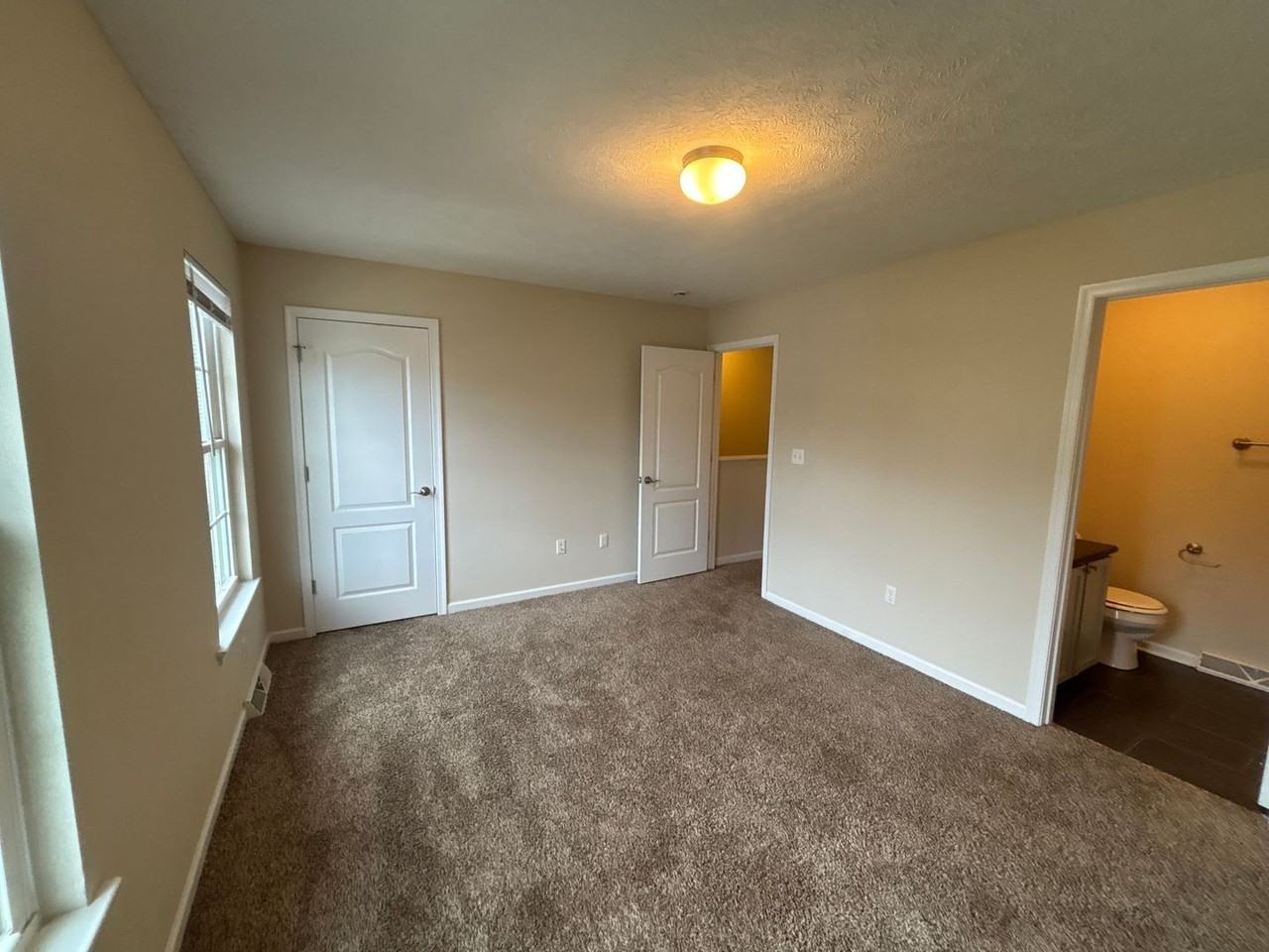 50 Gloucester Dr - Photo 6 of 10