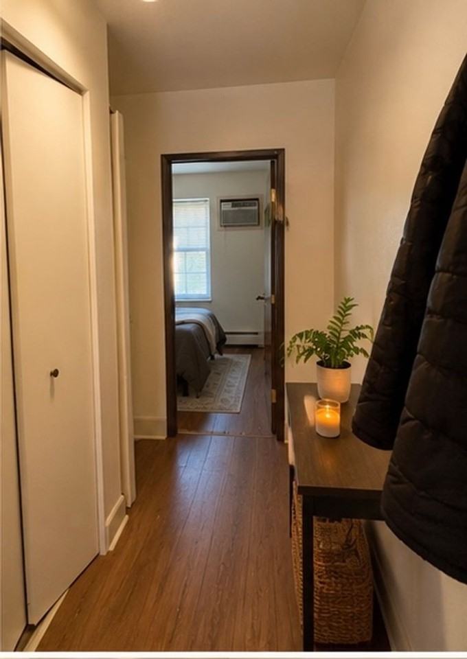 904 Rice Street (Blue Bird) - Photo 5 of 8