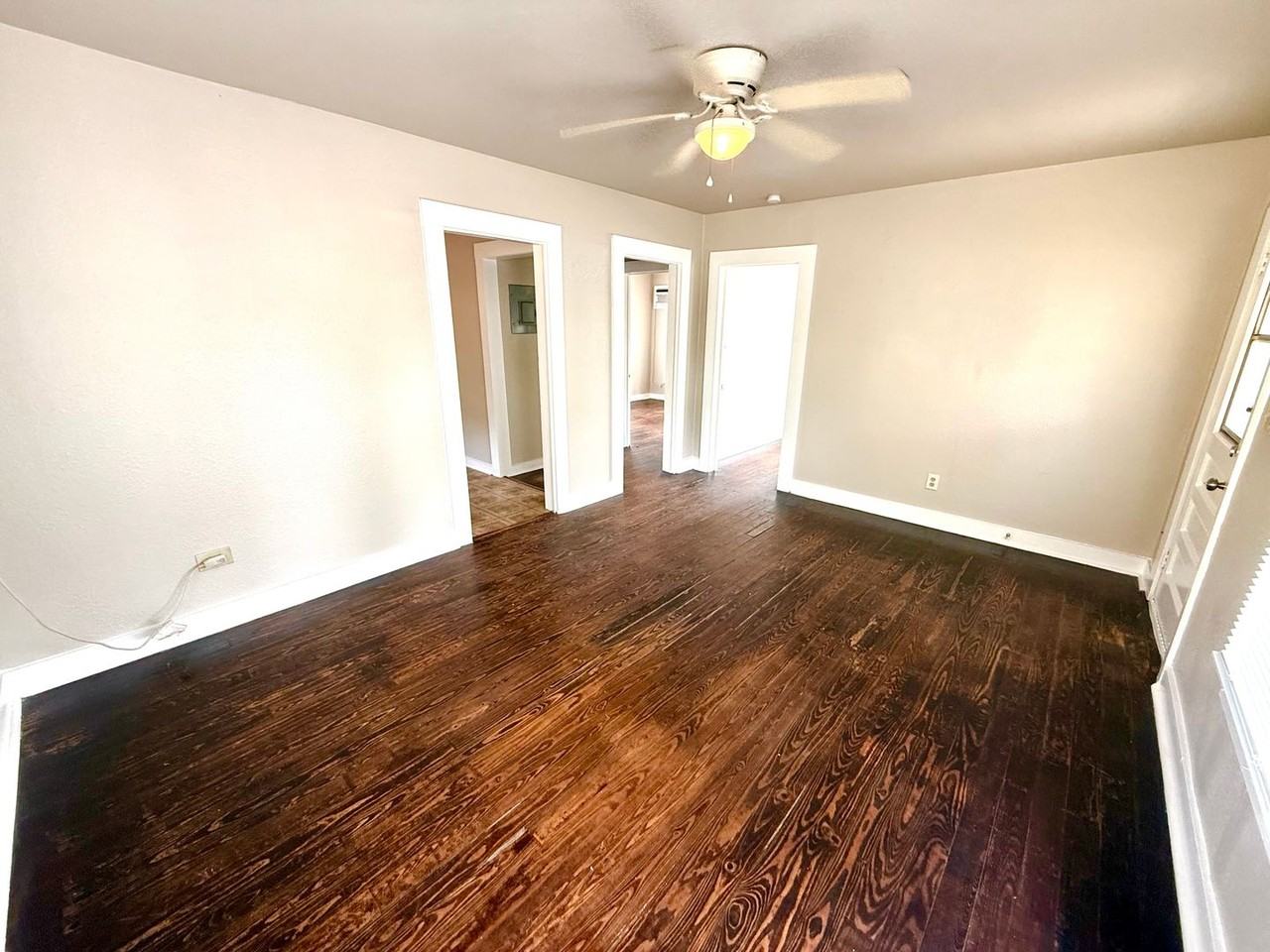 515 Lincolnshire Dr - Photo 4 of 15