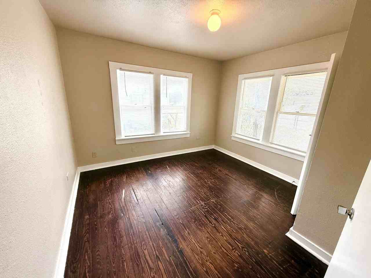 515 Lincolnshire Dr - Photo 7 of 15