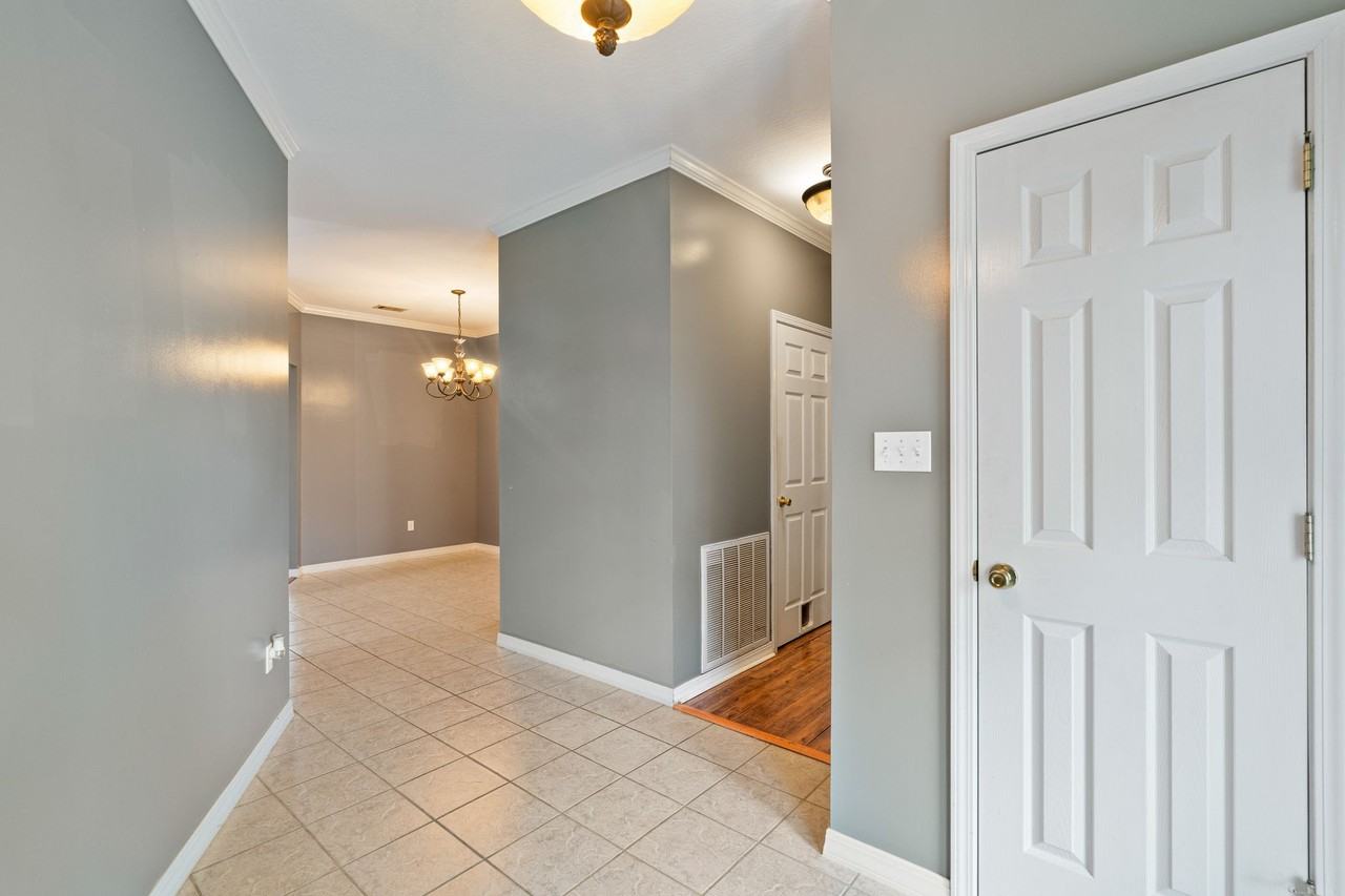 330 Boggy Hollow Rd #1 - Photo 4 of 40