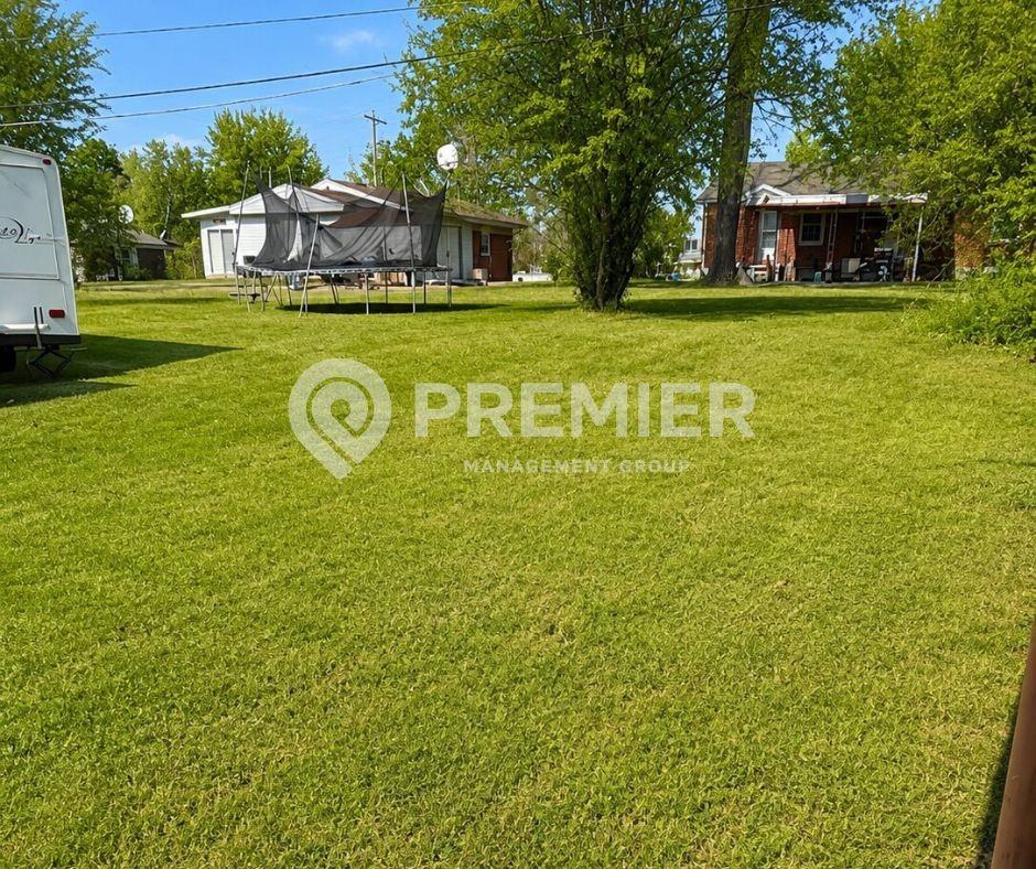 302 Malvin St #1 - Photo 4 of 19