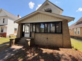 featured image of 1140 Fremont Ave Nw