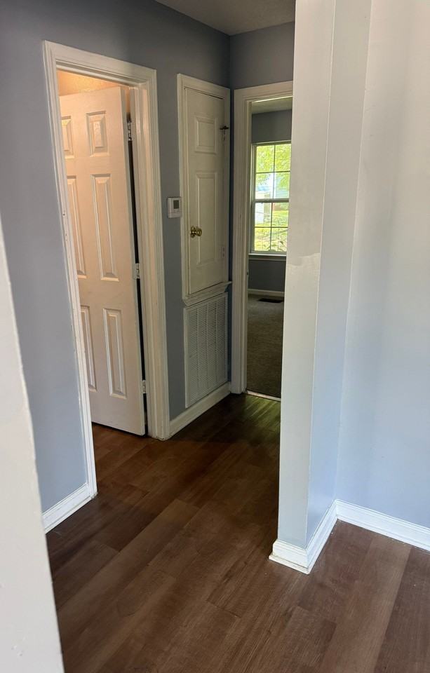318 Hill Ave #1 - Photo 3 of 15