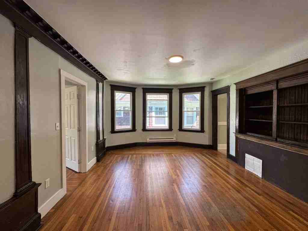 31 Blake St #2 - Photo 7 of 25