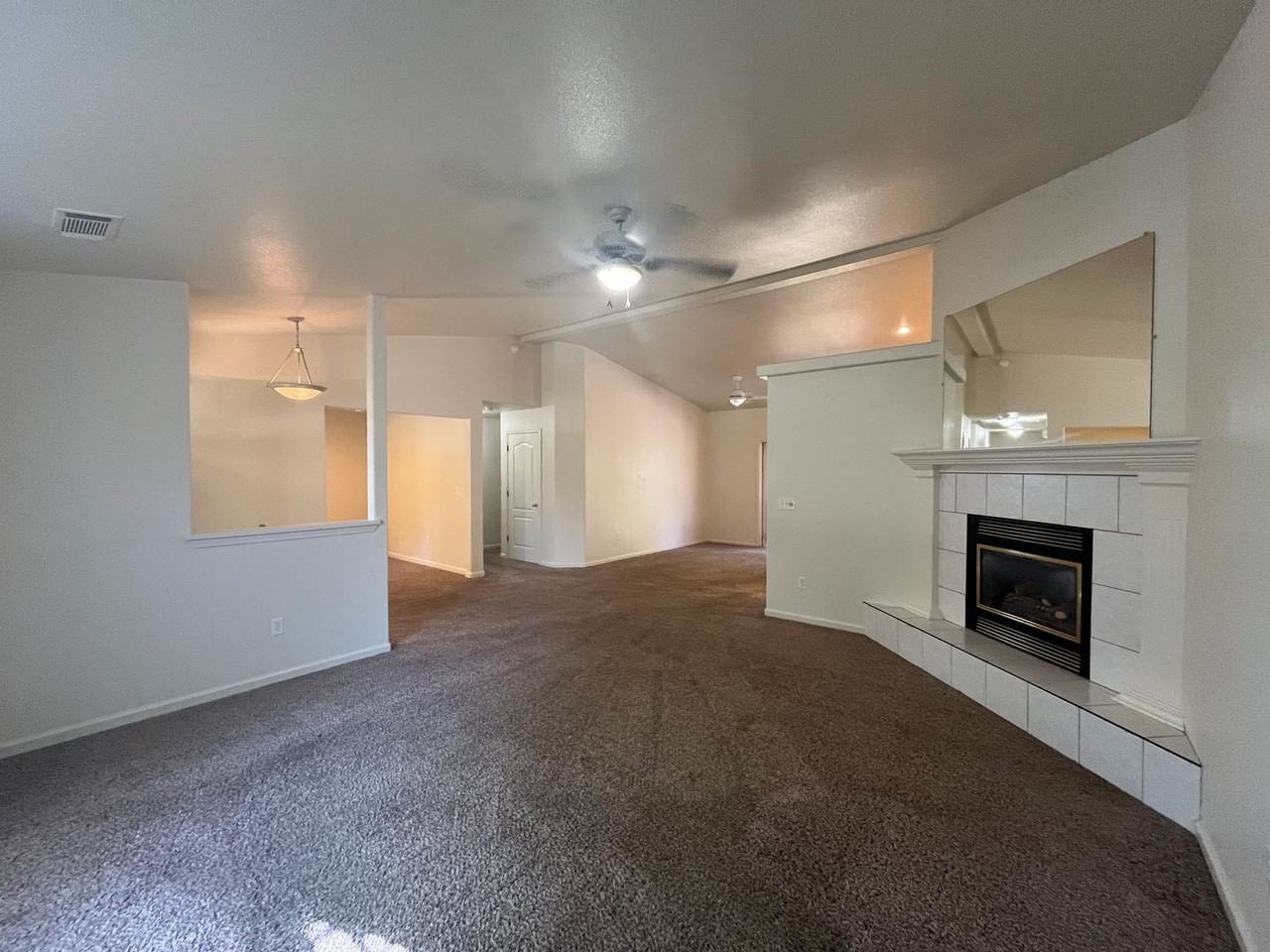 3210 Wandsworth Dr - Photo 2 of 25
