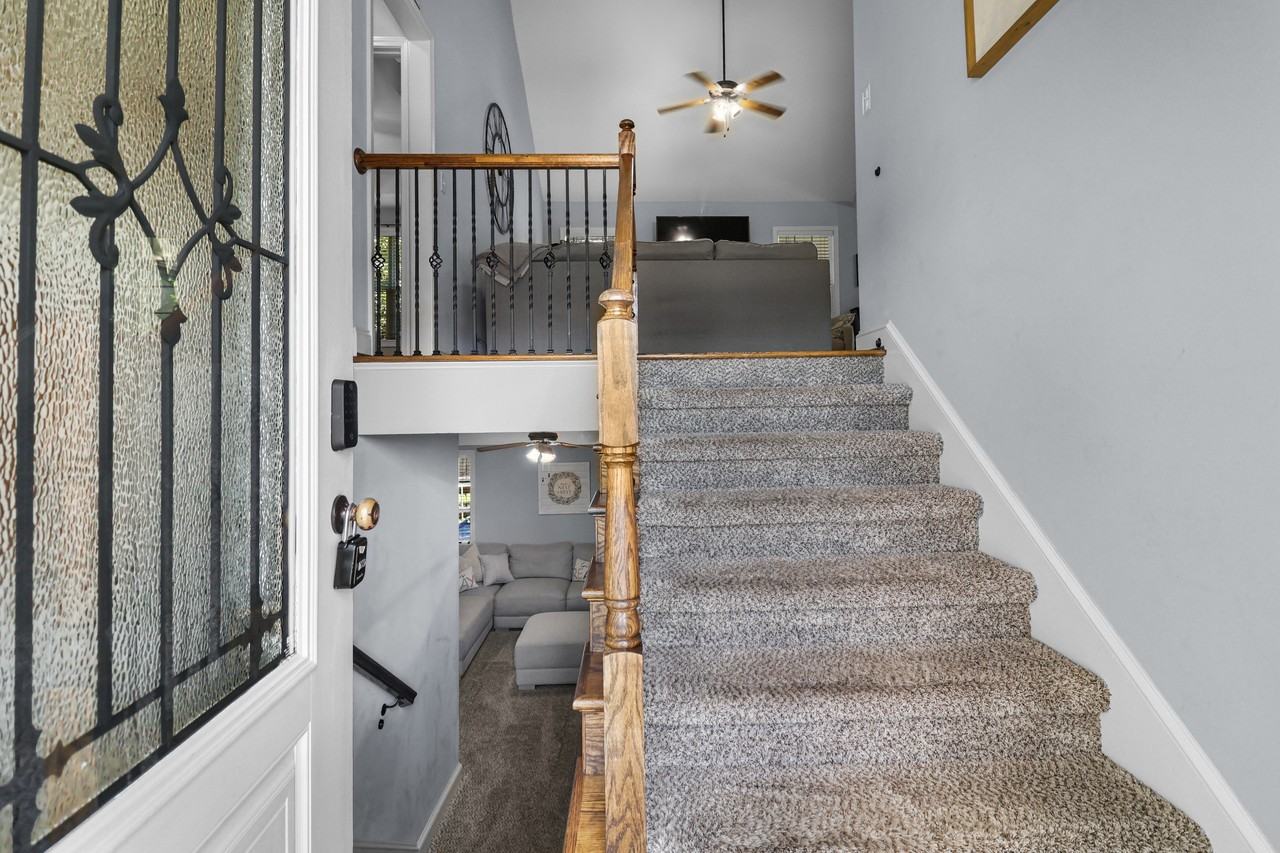 773 Banister Dr #1 - Photo 5 of 39