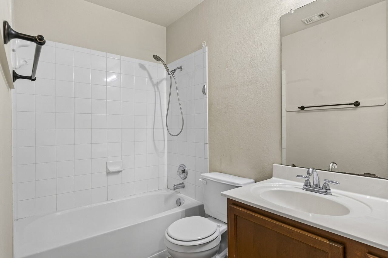 6725 Mundo Dr #1 - Photo 5 of 12