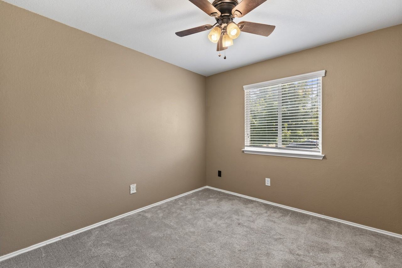 6725 Mundo Dr #1 - Photo 6 of 12