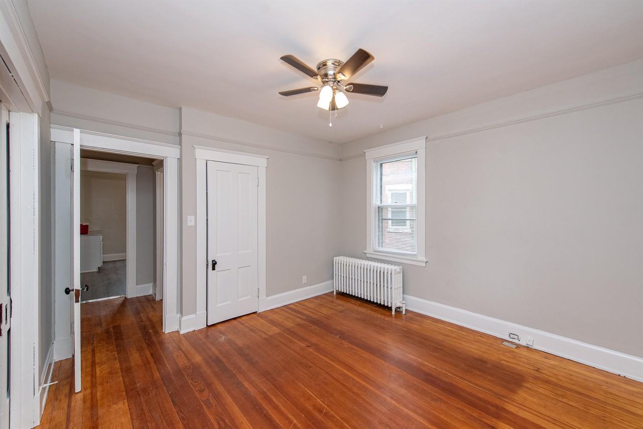 1749 Cleveland Ave #1 - Photo 5 of 10