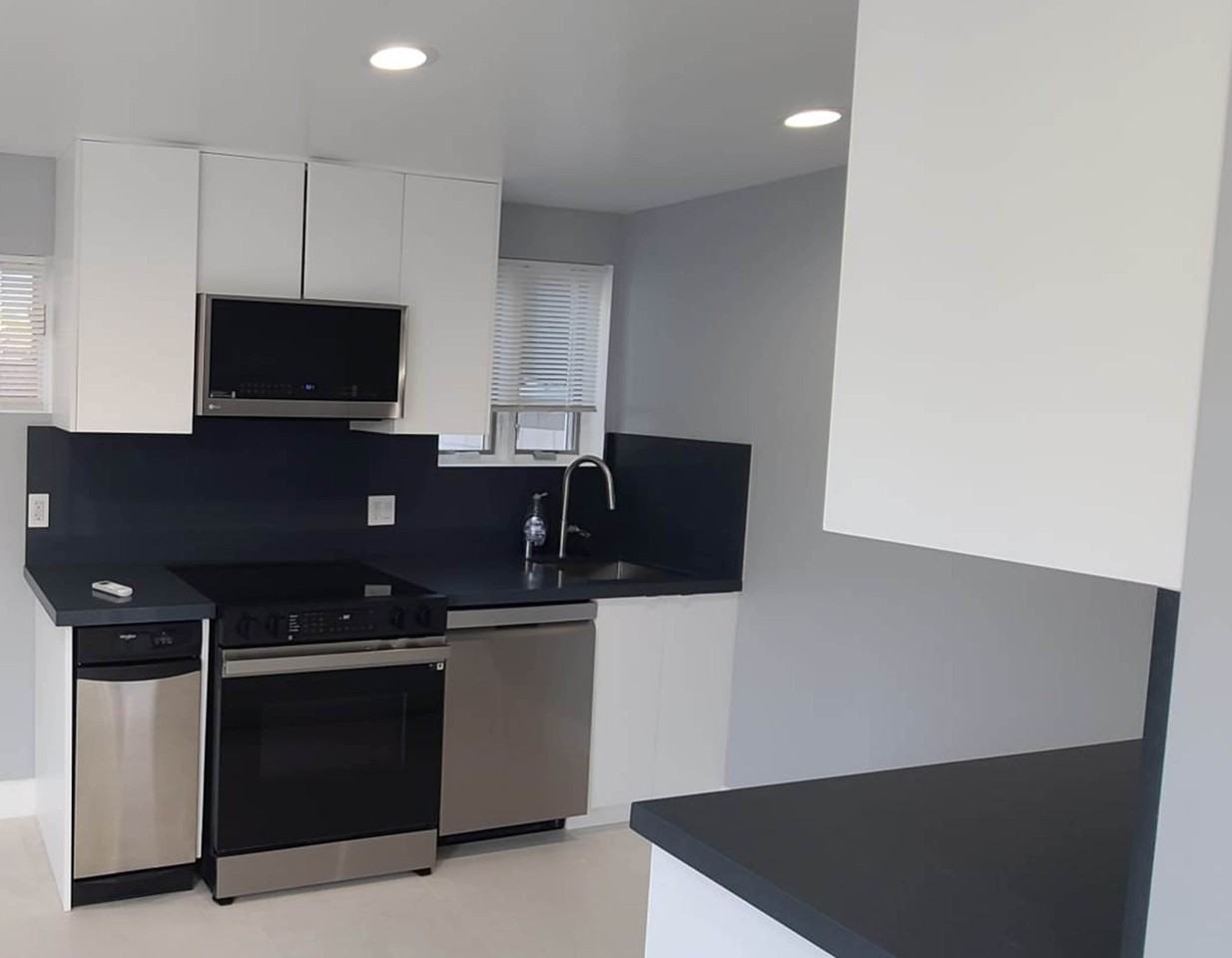 2504 23rd Street #A - Photo 2 of 22