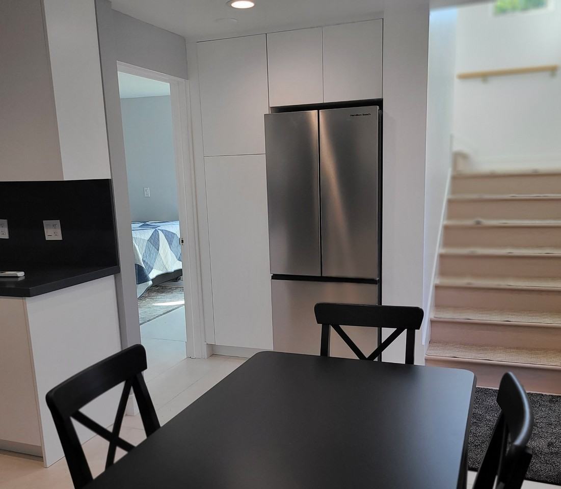 2504 23rd Street #A - Photo 3 of 22