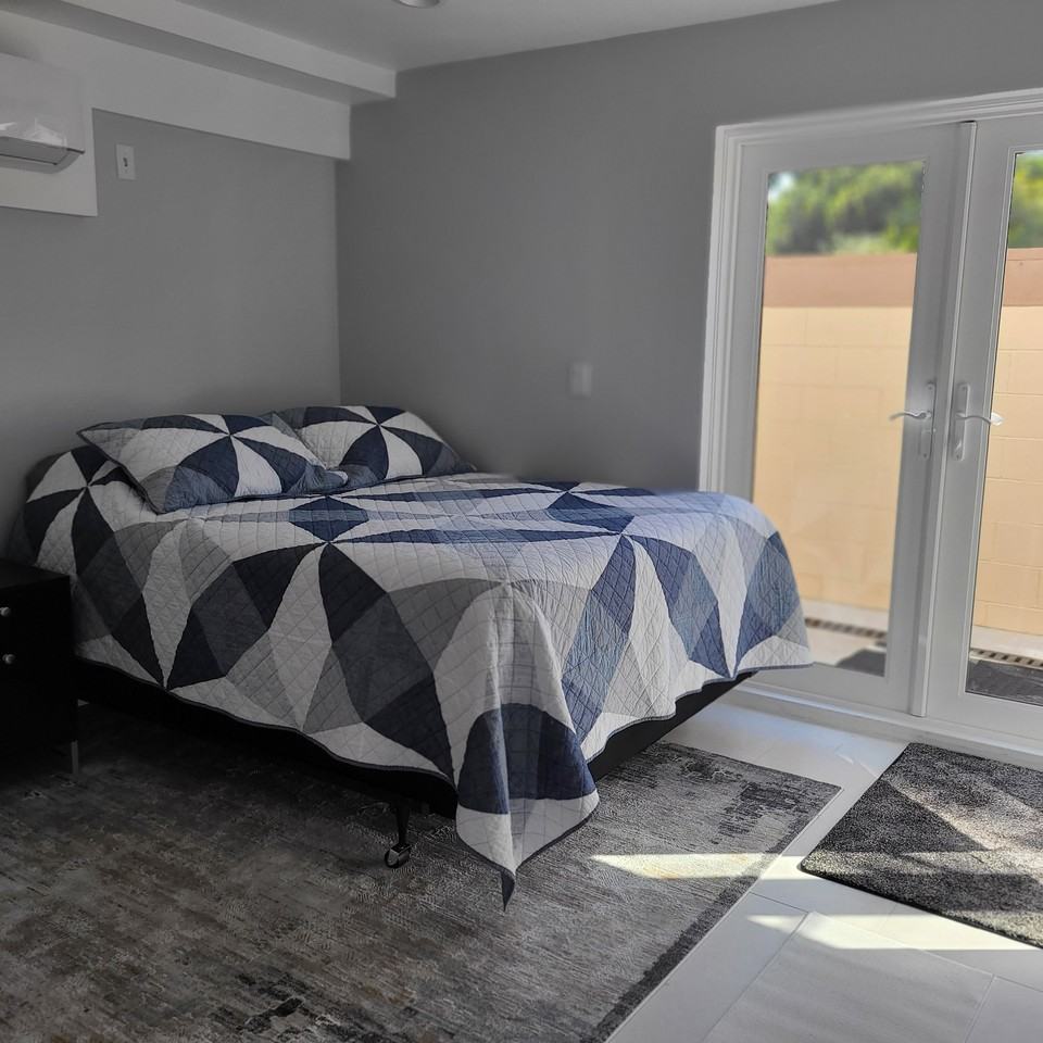 2504 23rd Street #A - Photo 7 of 22