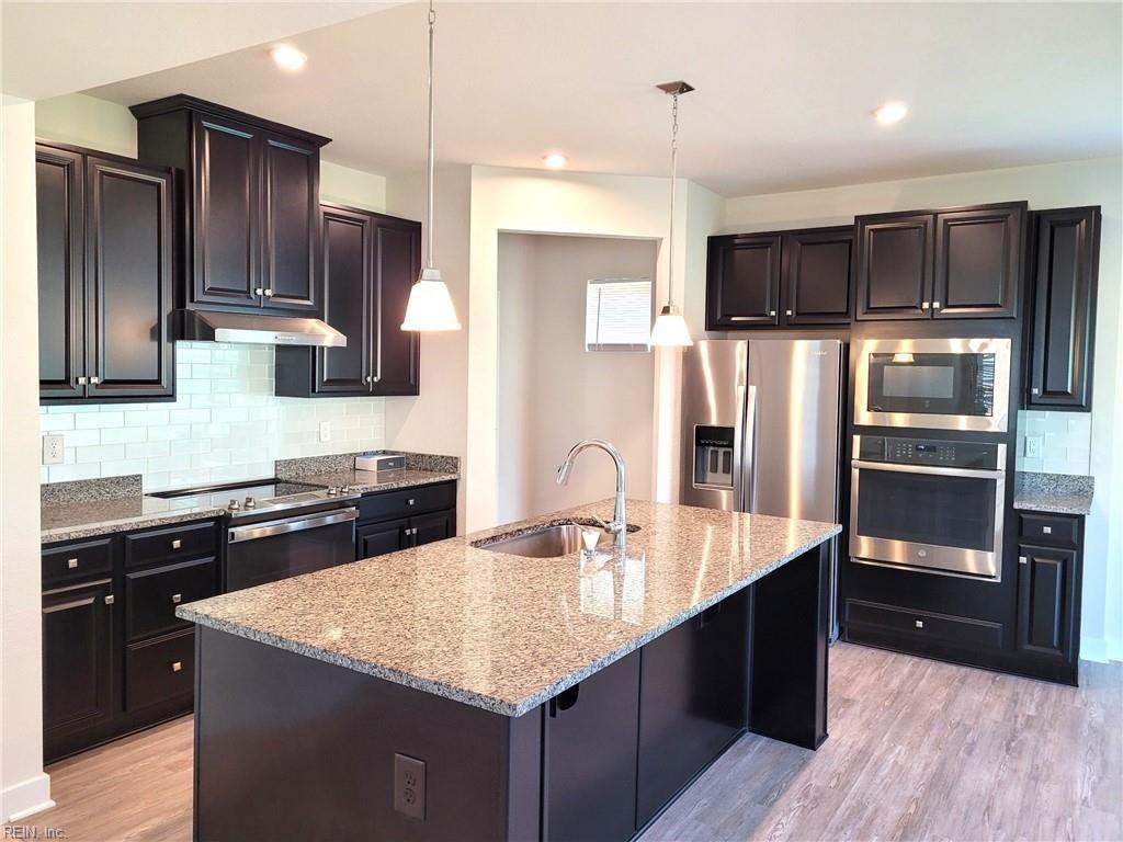217 Victory Pl - Photo 6 of 14