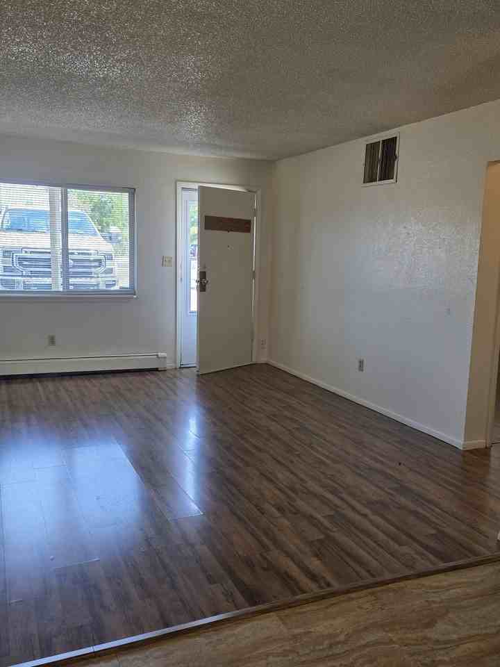 2543 Grand Ave #1 - Photo 3 of 12